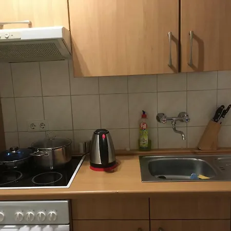 1 Apartment *